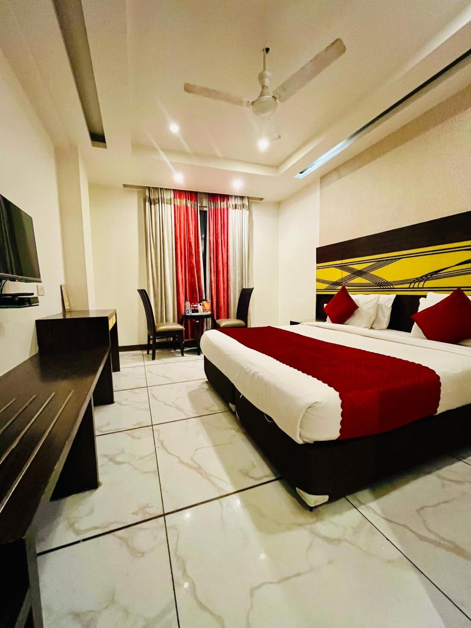 Frankstay -Le Unit By Worth Nueva Delhi Exterior foto