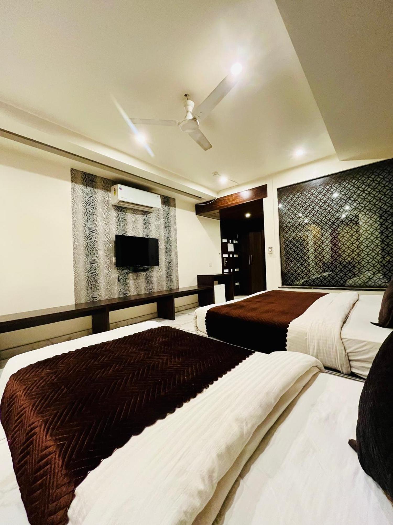 Frankstay -Le Unit By Worth Nueva Delhi Exterior foto