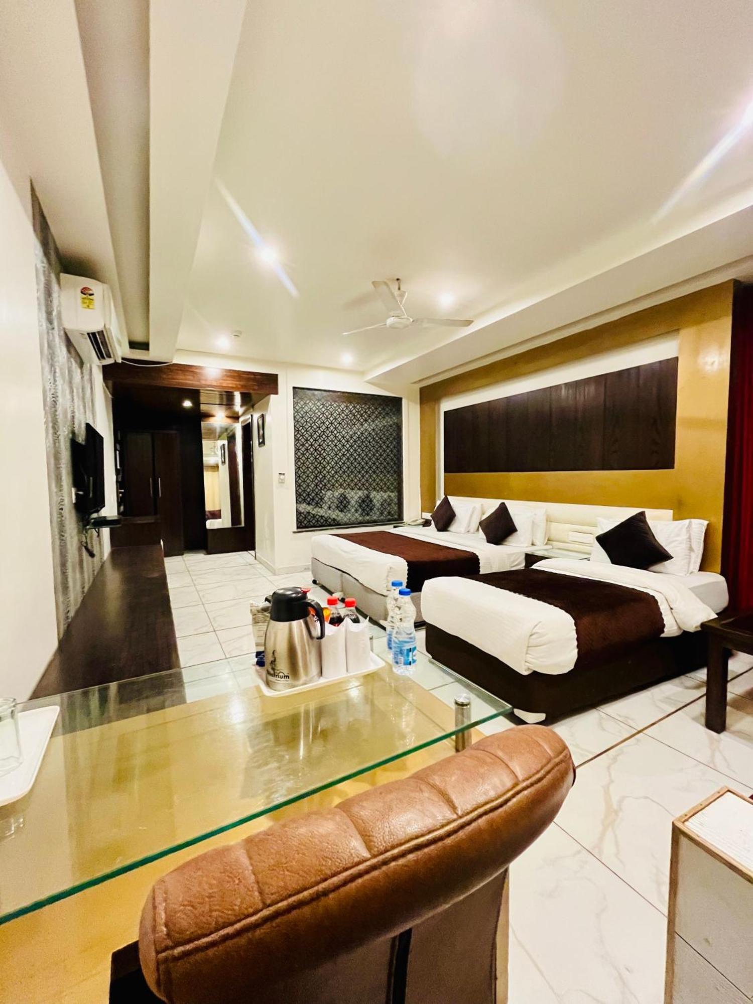Frankstay -Le Unit By Worth Nueva Delhi Exterior foto