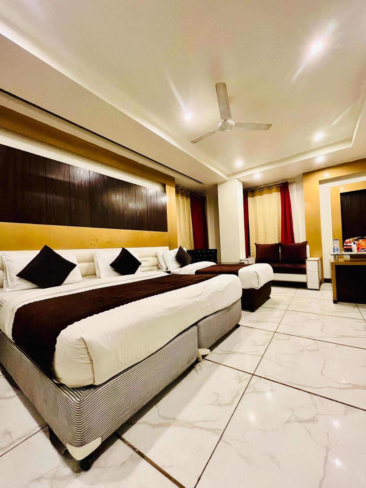 Frankstay -Le Unit By Worth Nueva Delhi Exterior foto